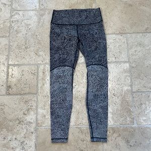 Wunder Train High-Rise Tight 28"